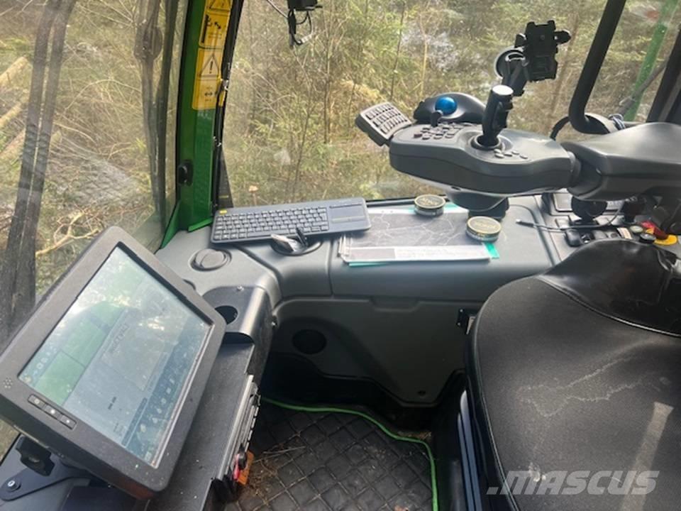 John Deere 1170 G Abatteuse