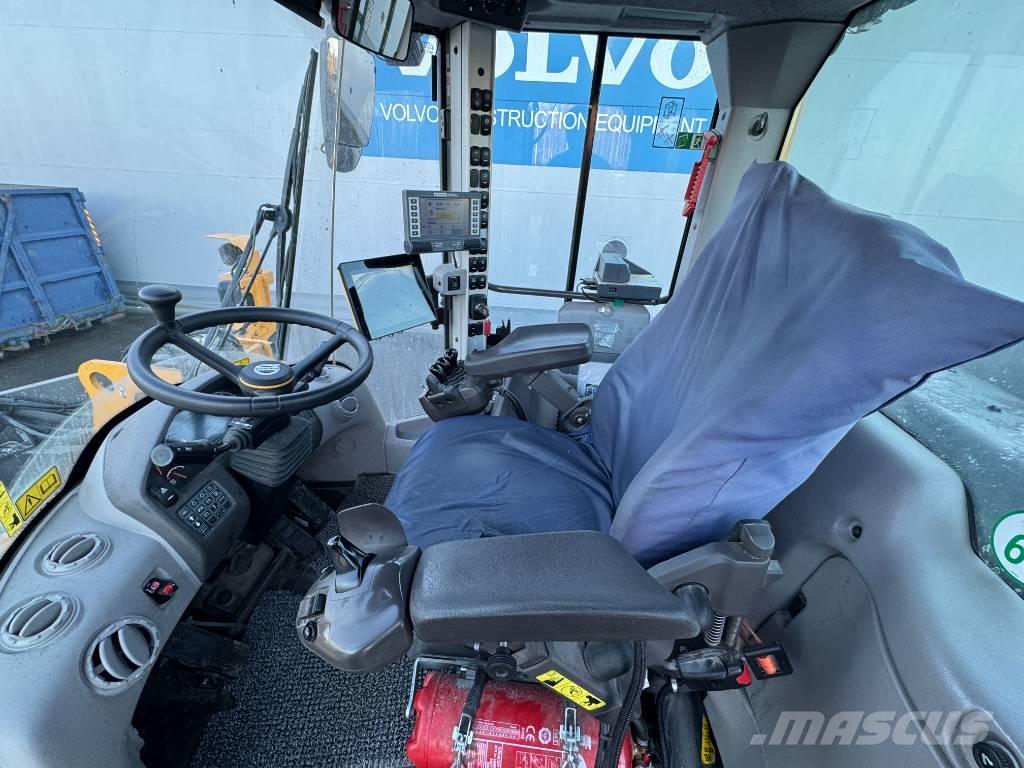 Volvo L 120 H Chargeuse sur pneus