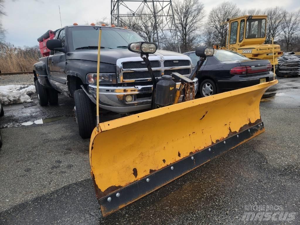 Dodge 3500 Utilitaire benne