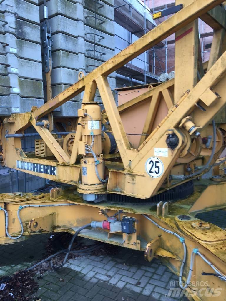 Liebherr 71 K Grue à tour