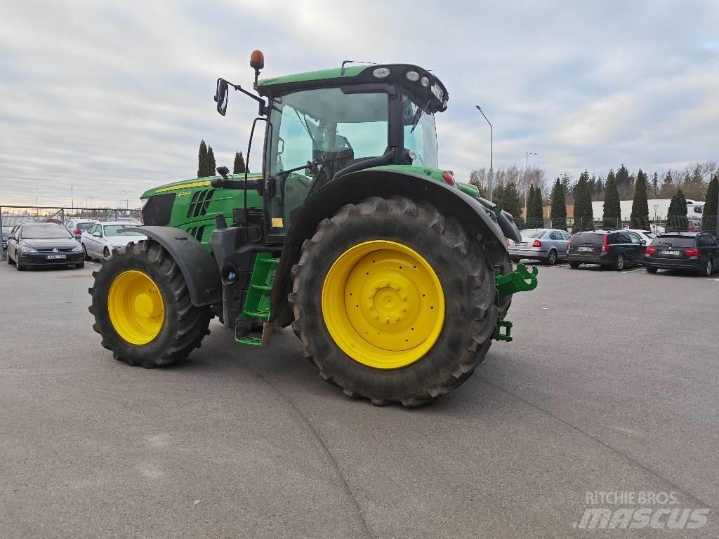 John Deere 6215 R Tracteur