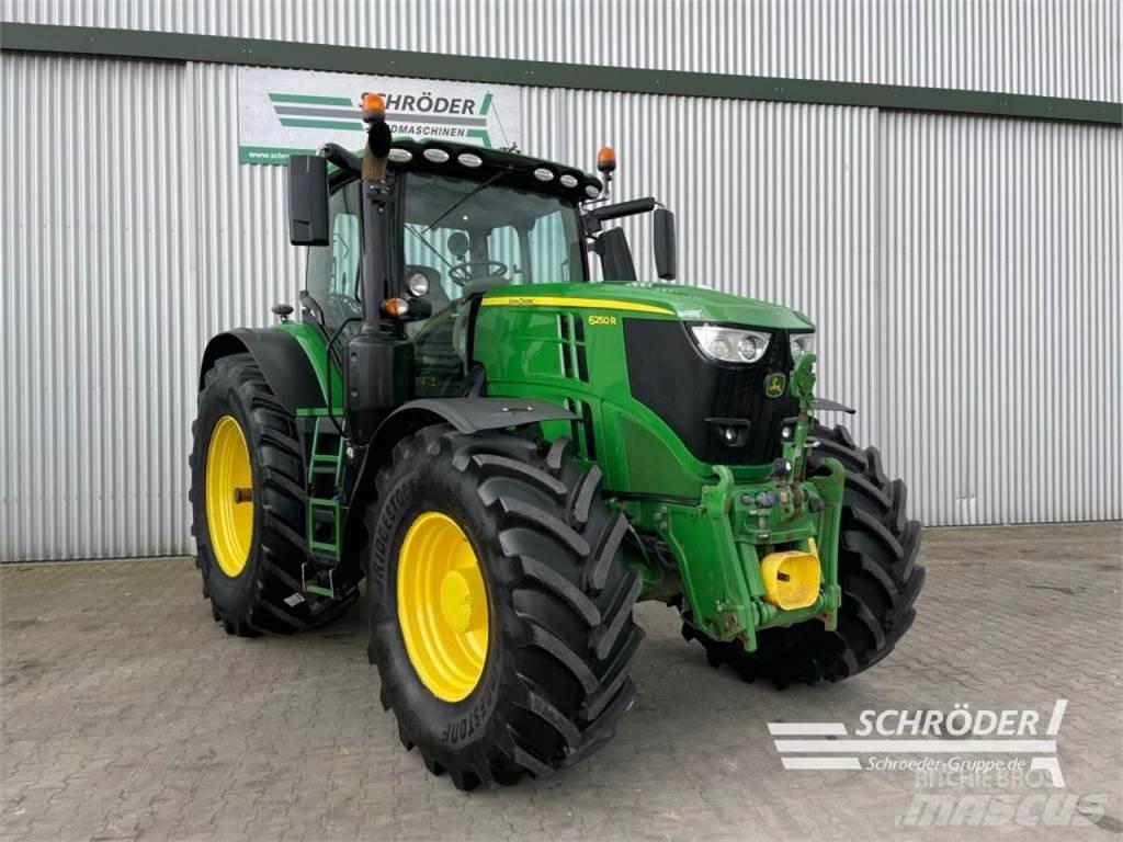 John Deere 6250 R Tracteur