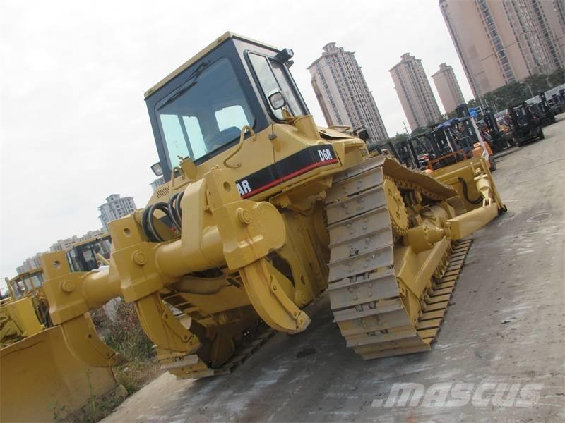 CAT D 6 R Niveleuse