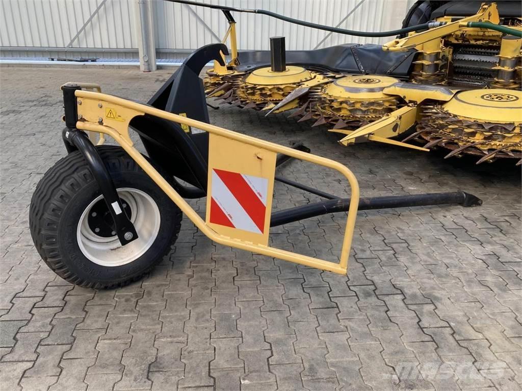 New Holland FR700 Ensileuse automotrice