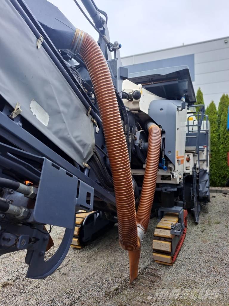 Wirtgen W 200 i Fraiseuse à froid