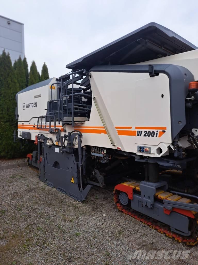 Wirtgen W 200 i Fraiseuse à froid