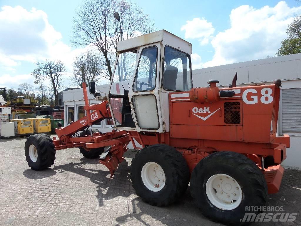 O&K G 8 Niveleuse