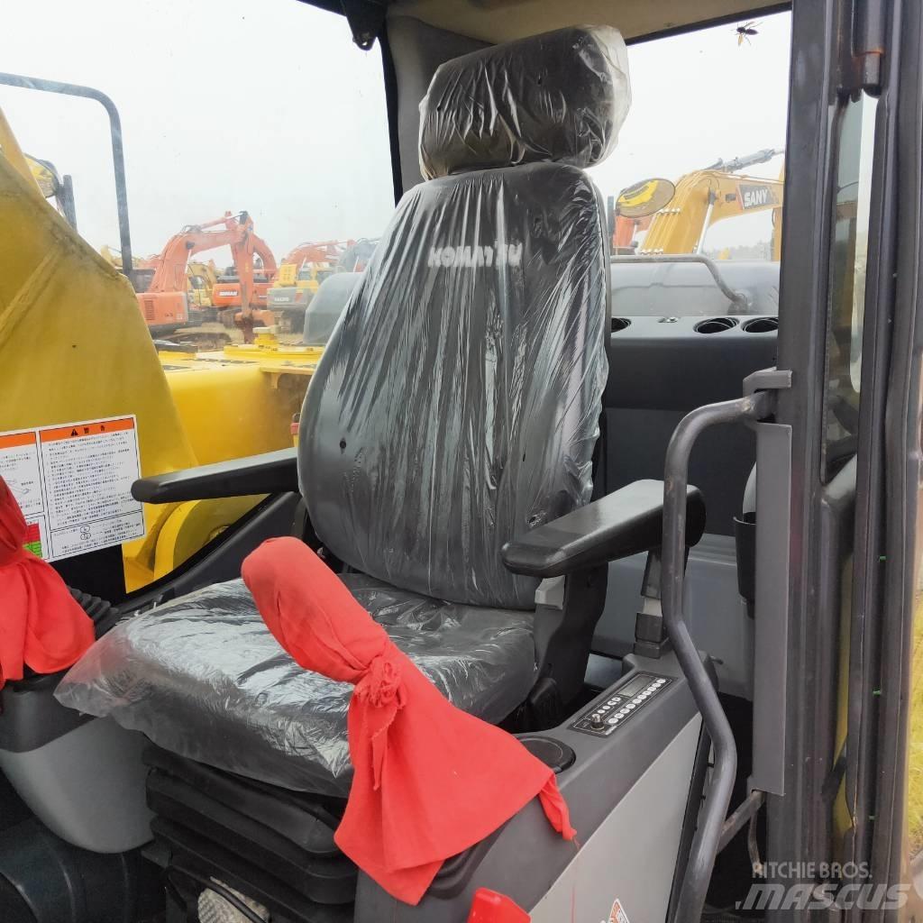 Komatsu PC200-8 Pelle sur chenilles