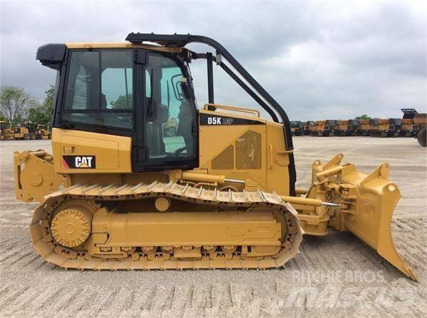 CAT D 5 K LGP Bouteurs sur chenilles