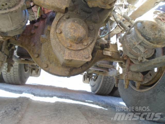 International LT 625 Tracteur routier