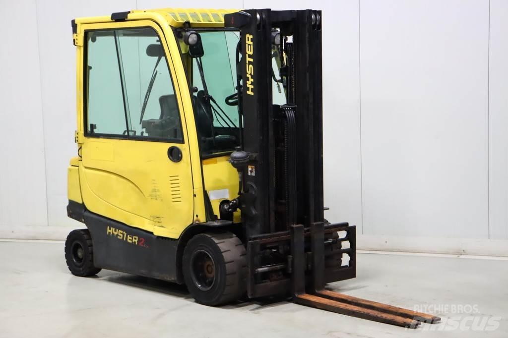 Hyster J2.5XN Chariots élévateurs électriques