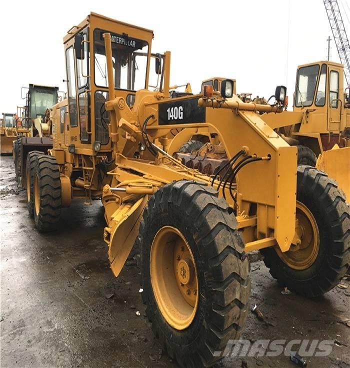 CAT 140 G Niveleuse