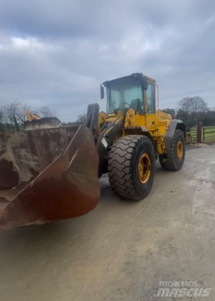 Volvo L 120 E Chargeuse sur pneus