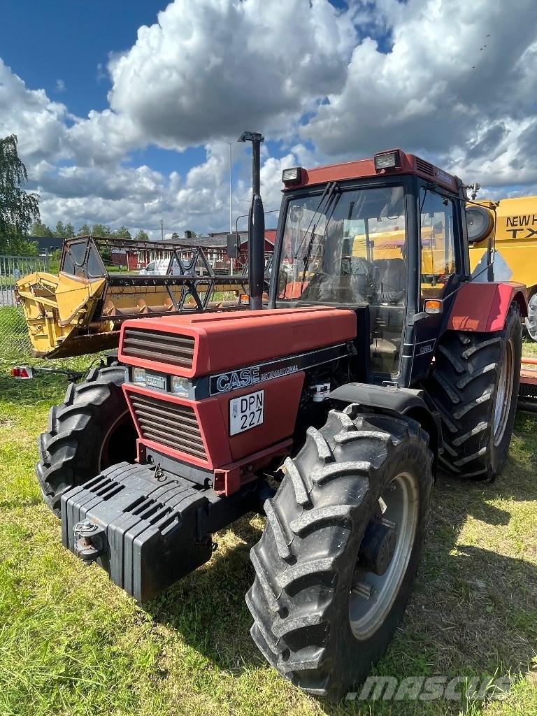Case IH 1056 XL A Tracteur