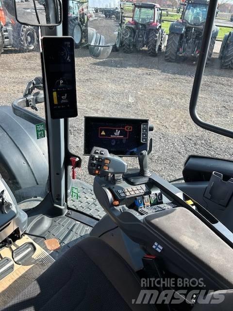 Valtra T 235 D Tracteur
