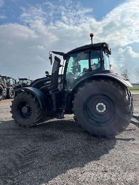 Valtra T 235 D Tracteur