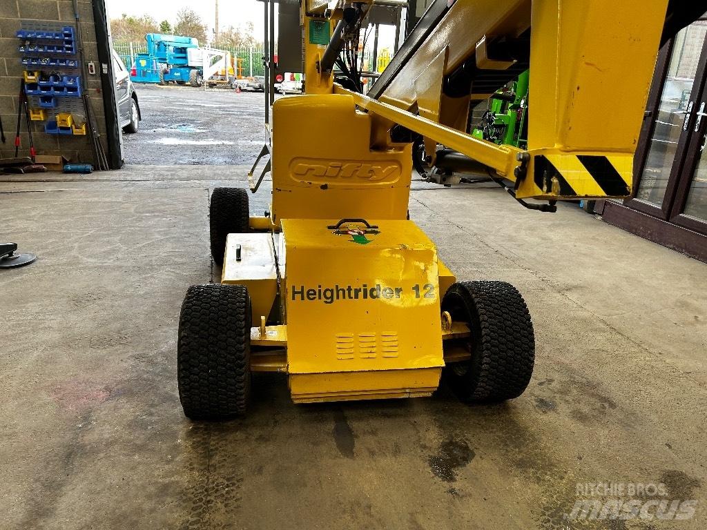 Niftylift HR12 NDE Nacelles articulées