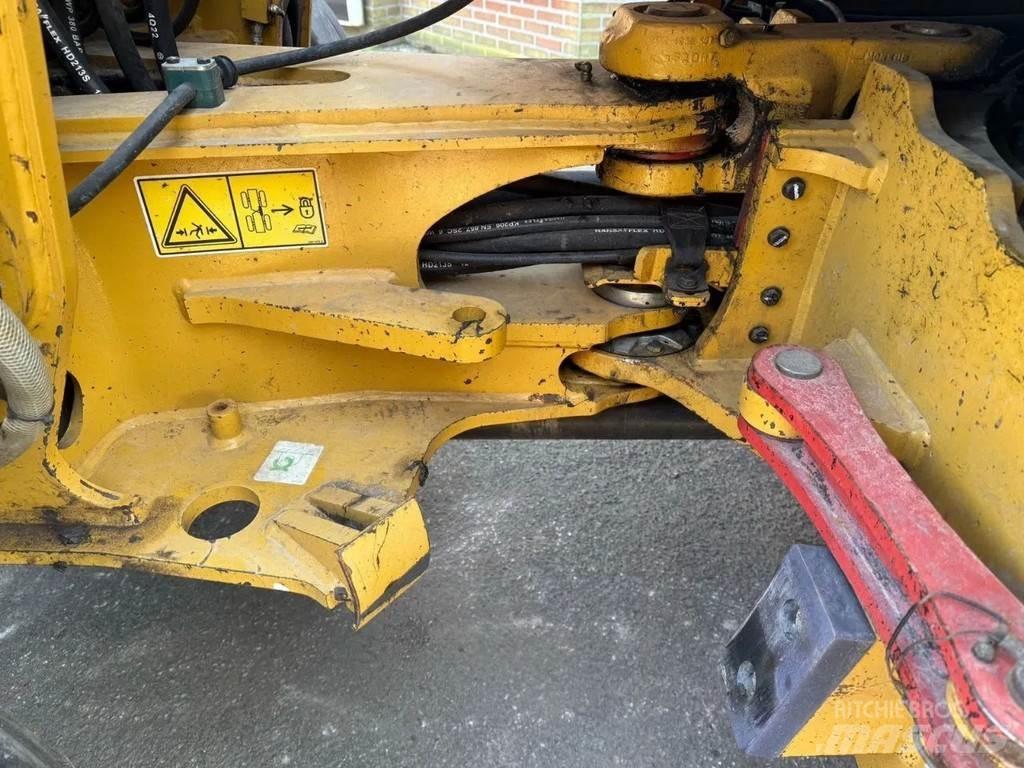 CAT 907M Chargeuse sur pneus