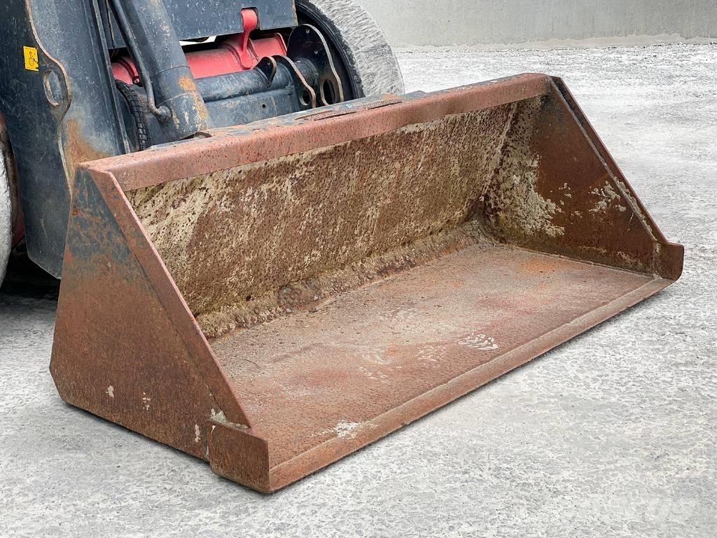 JCB R260 Chargeuse compacte