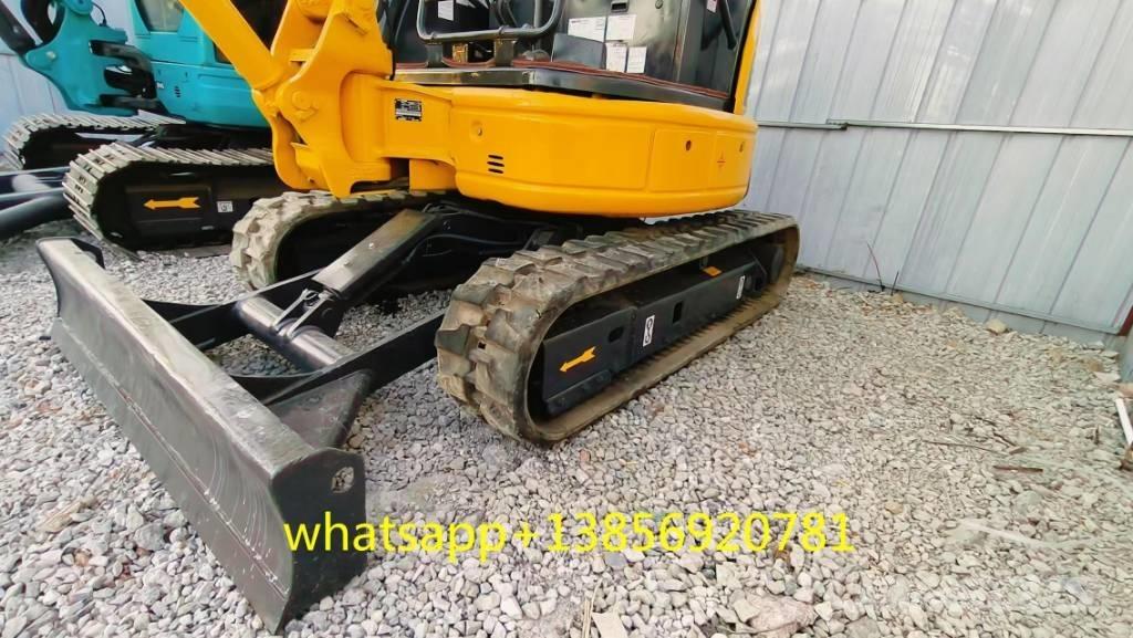 Komatsu PC 30 Mini pelle < 7t