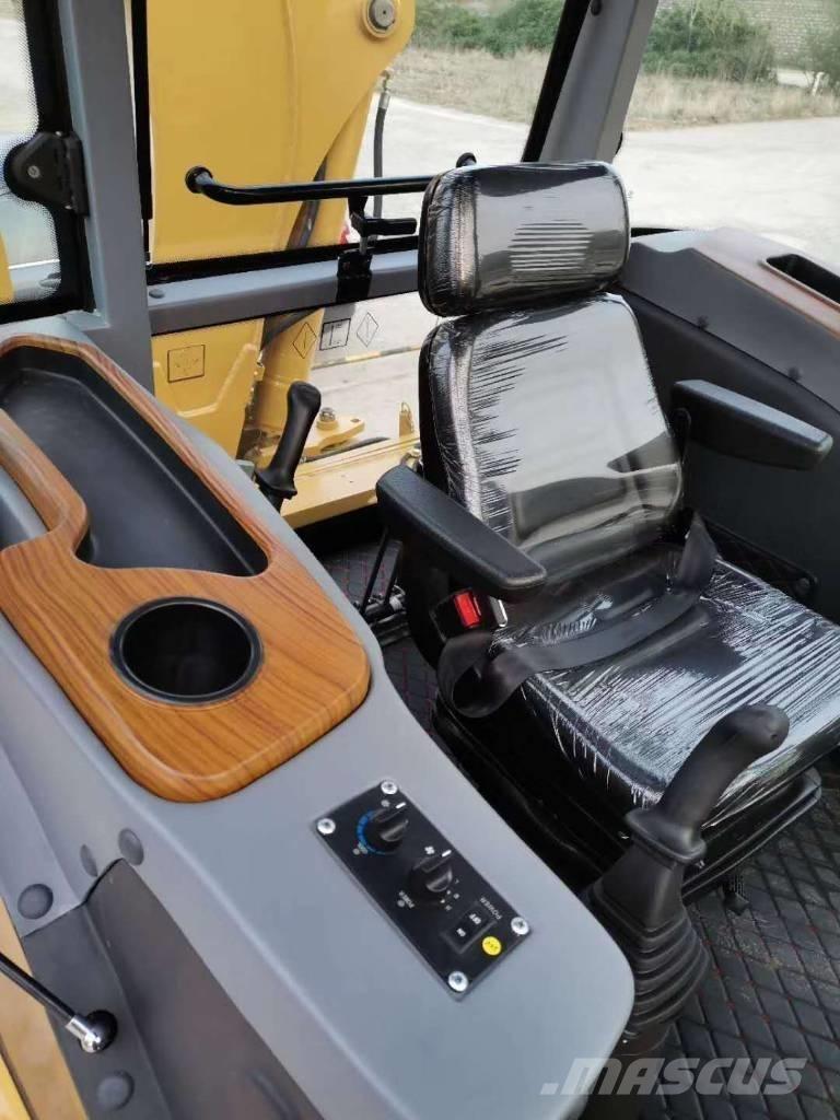 CAT 428 F Tractopelle