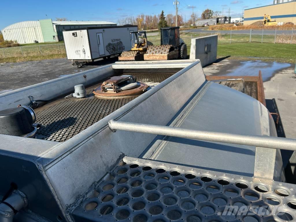 Kenworth T 800 Motrici cisterna