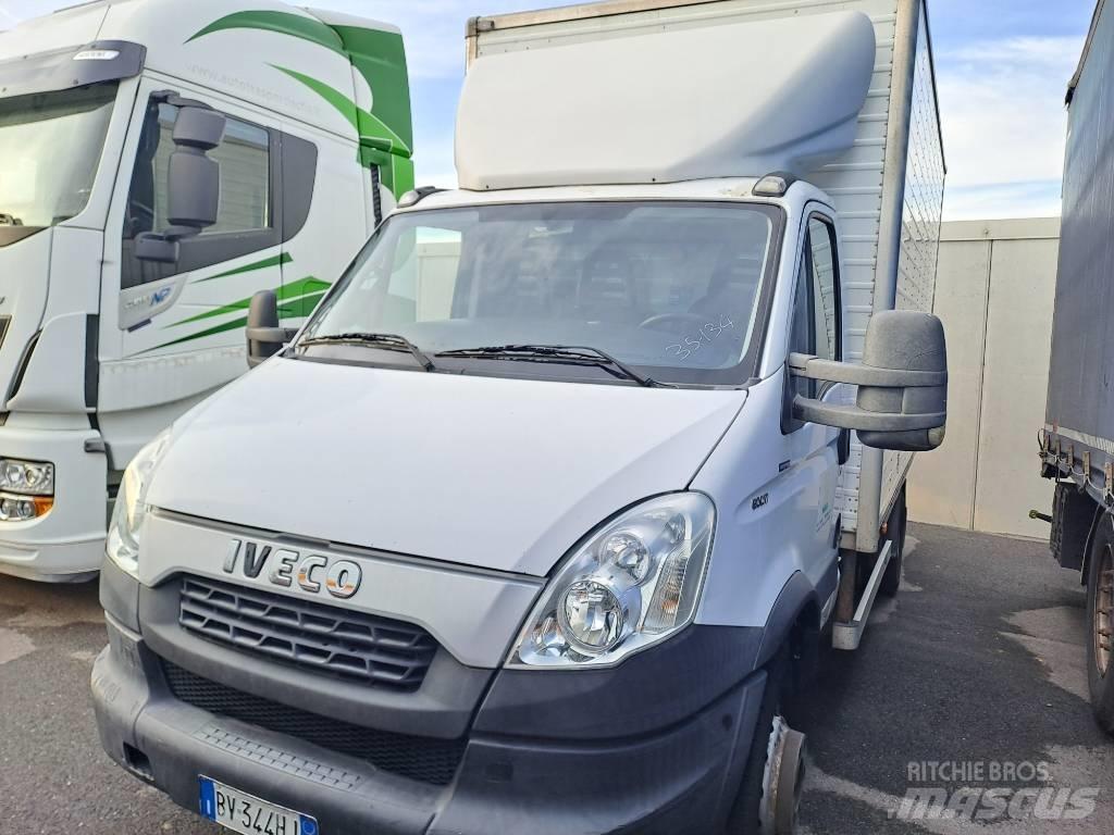 Iveco DAILY 60C17 Camion Fourgon