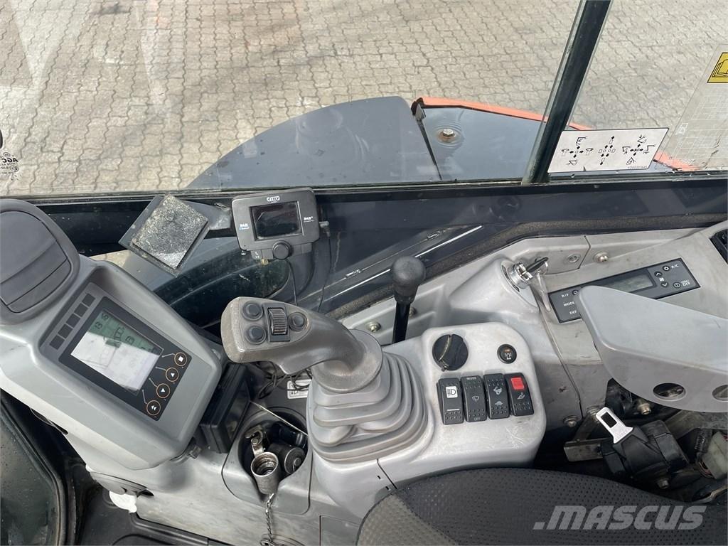 Hitachi ZX 38 U-5 A Mini pelle < 7t