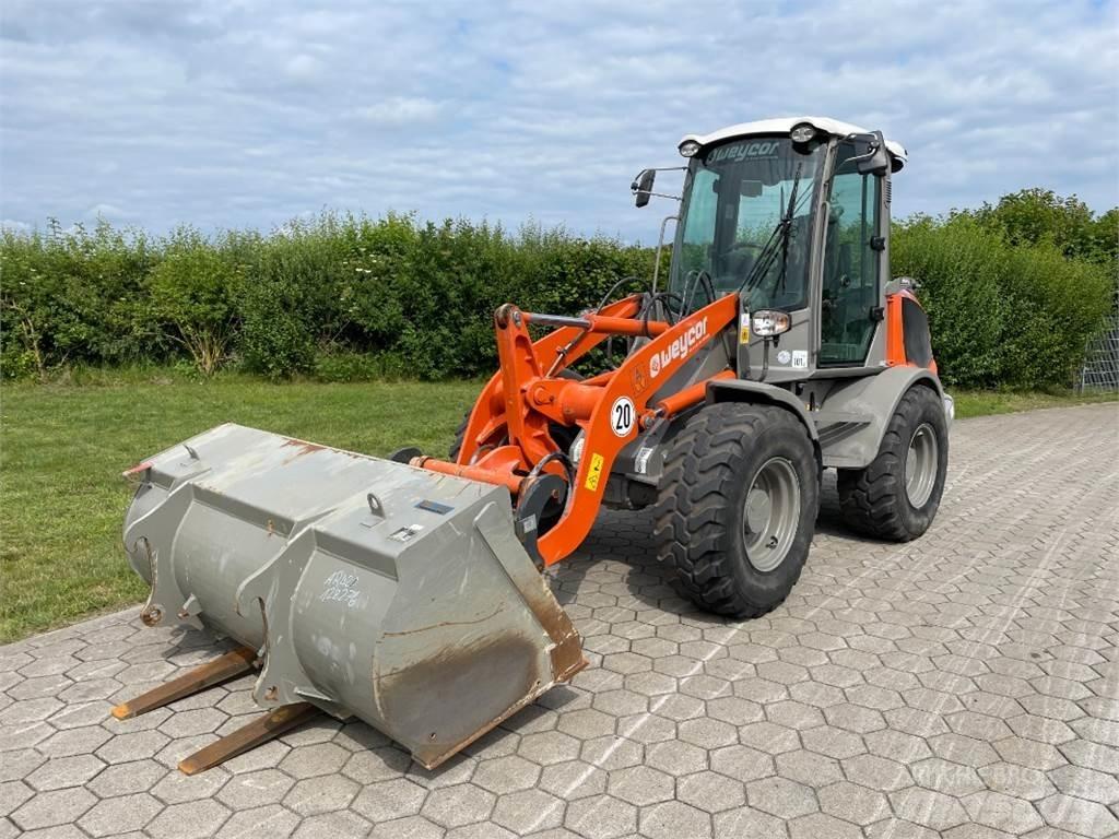 Atlas AR420 Chargeuse sur pneus