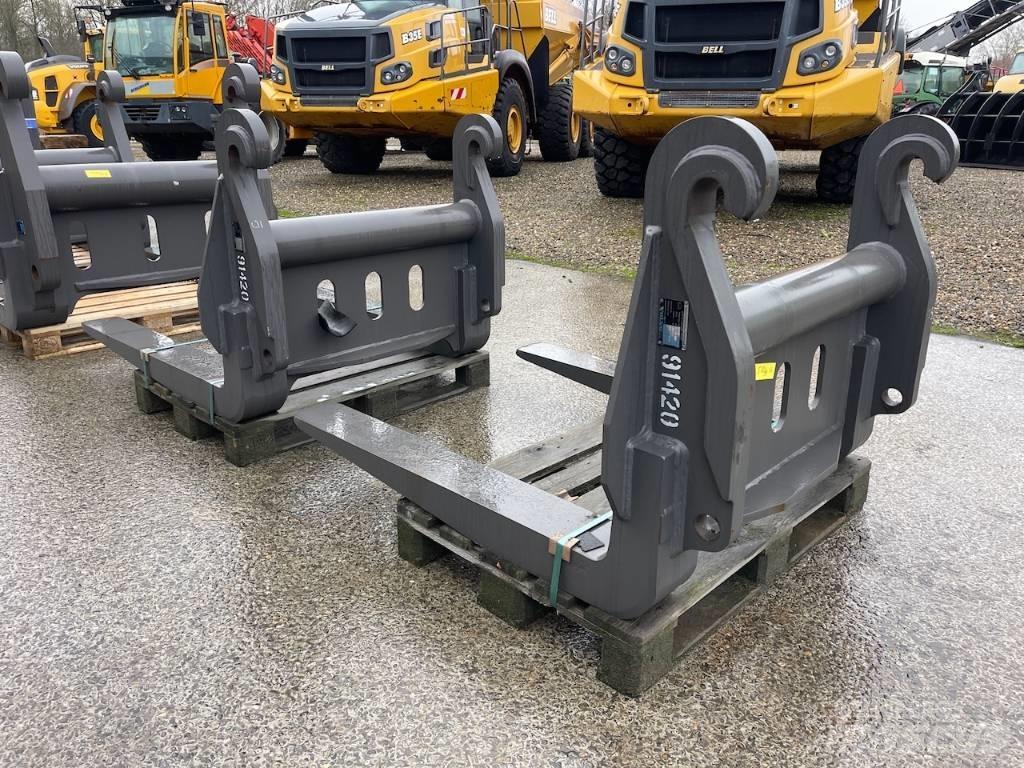 Volvo L 120 H Fourche