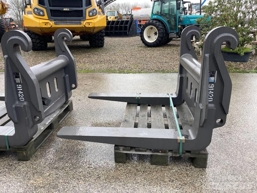 Volvo L 120 H Fourche