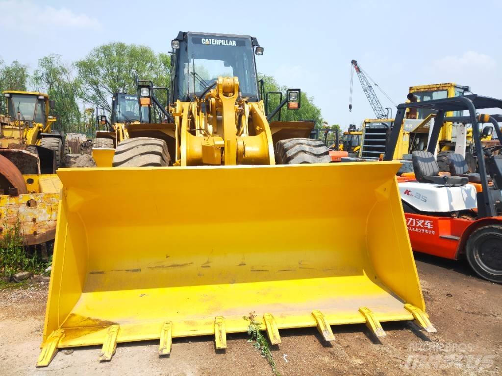 CAT 966 H Chargeuse sur pneus