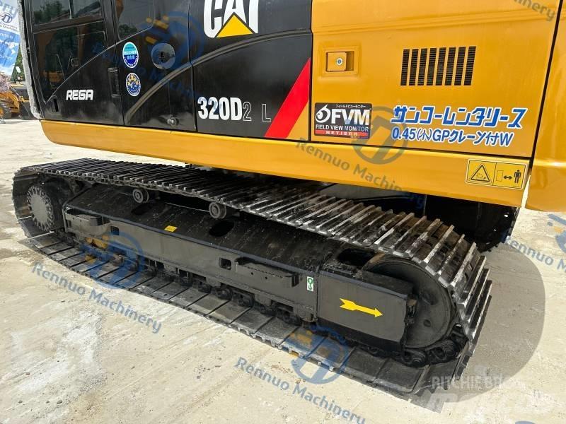 CAT CAT320D2L Pelle sur chenilles