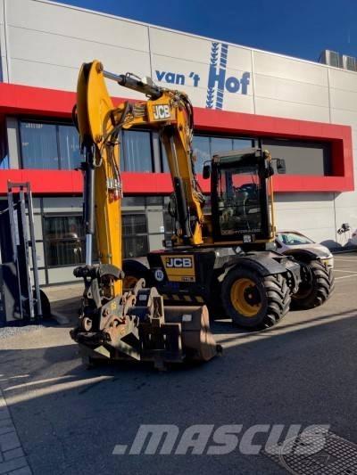 JCB JS110W Pelle sur pneus