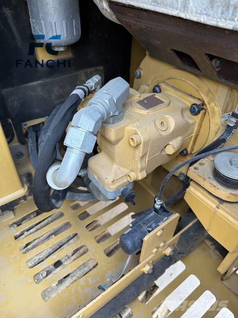 CAT CAT305.5E2 Mini pelle < 7t