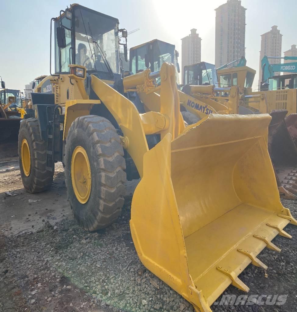 Komatsu WA 320-5 Chargeuse sur pneus