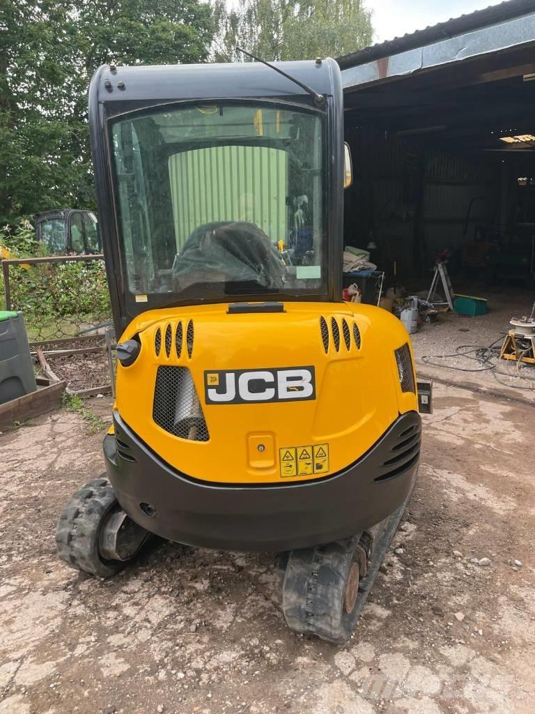 JCB 8026 CTS Mini pelle < 7t