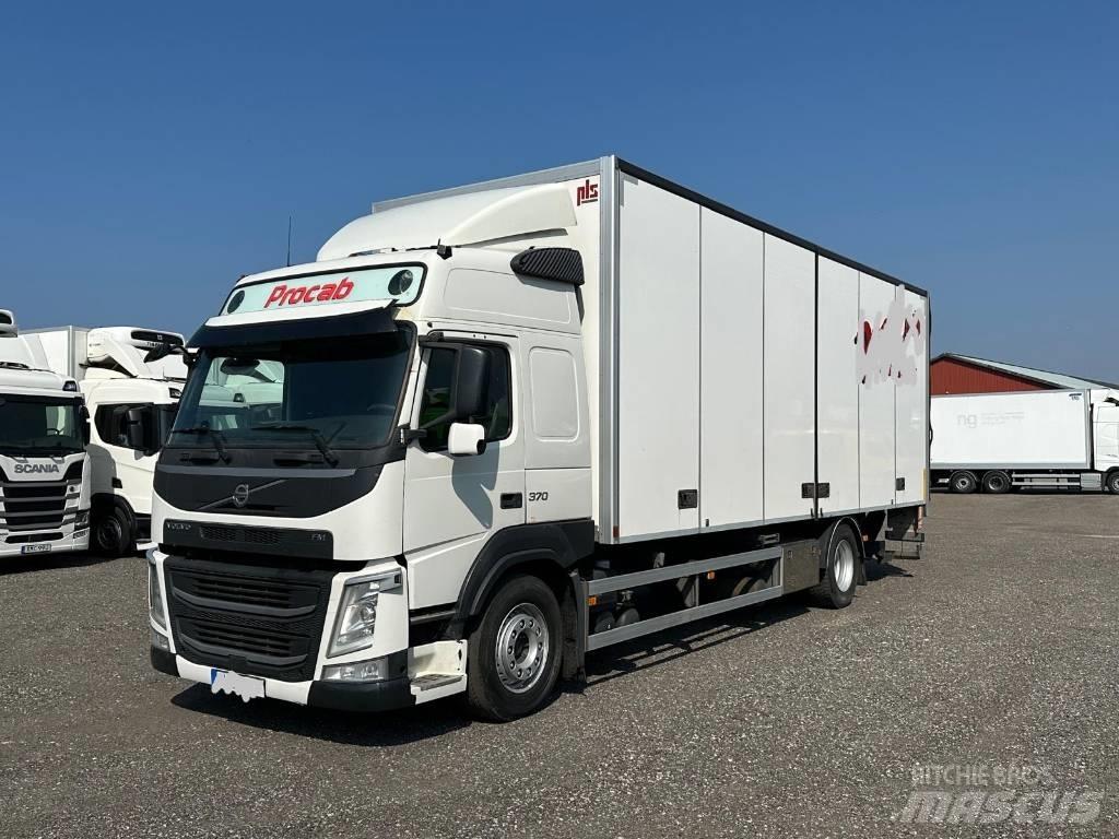 Volvo FM serie 3801 Camion Fourgon