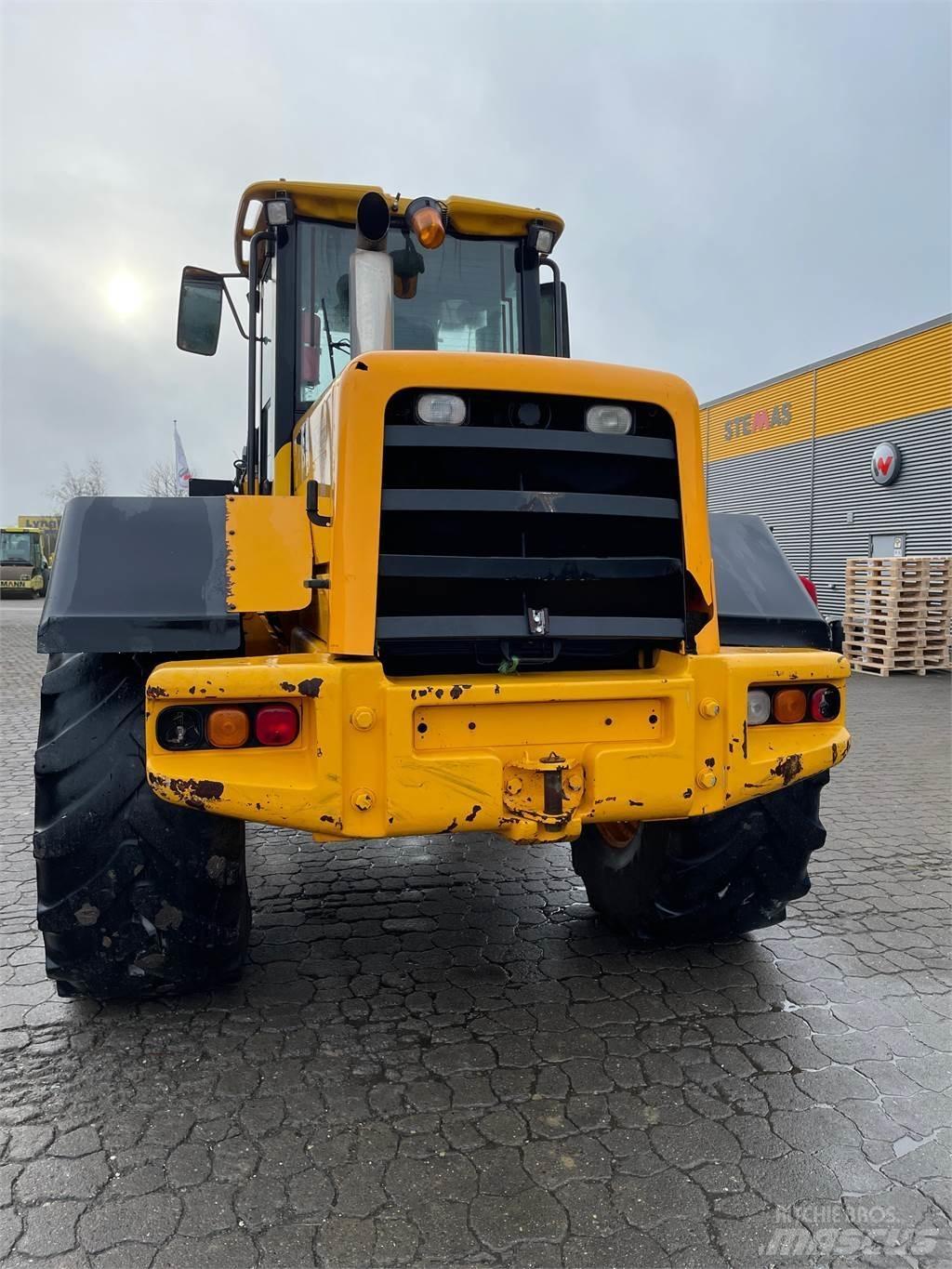 JCB 416S Chargeuse sur pneus