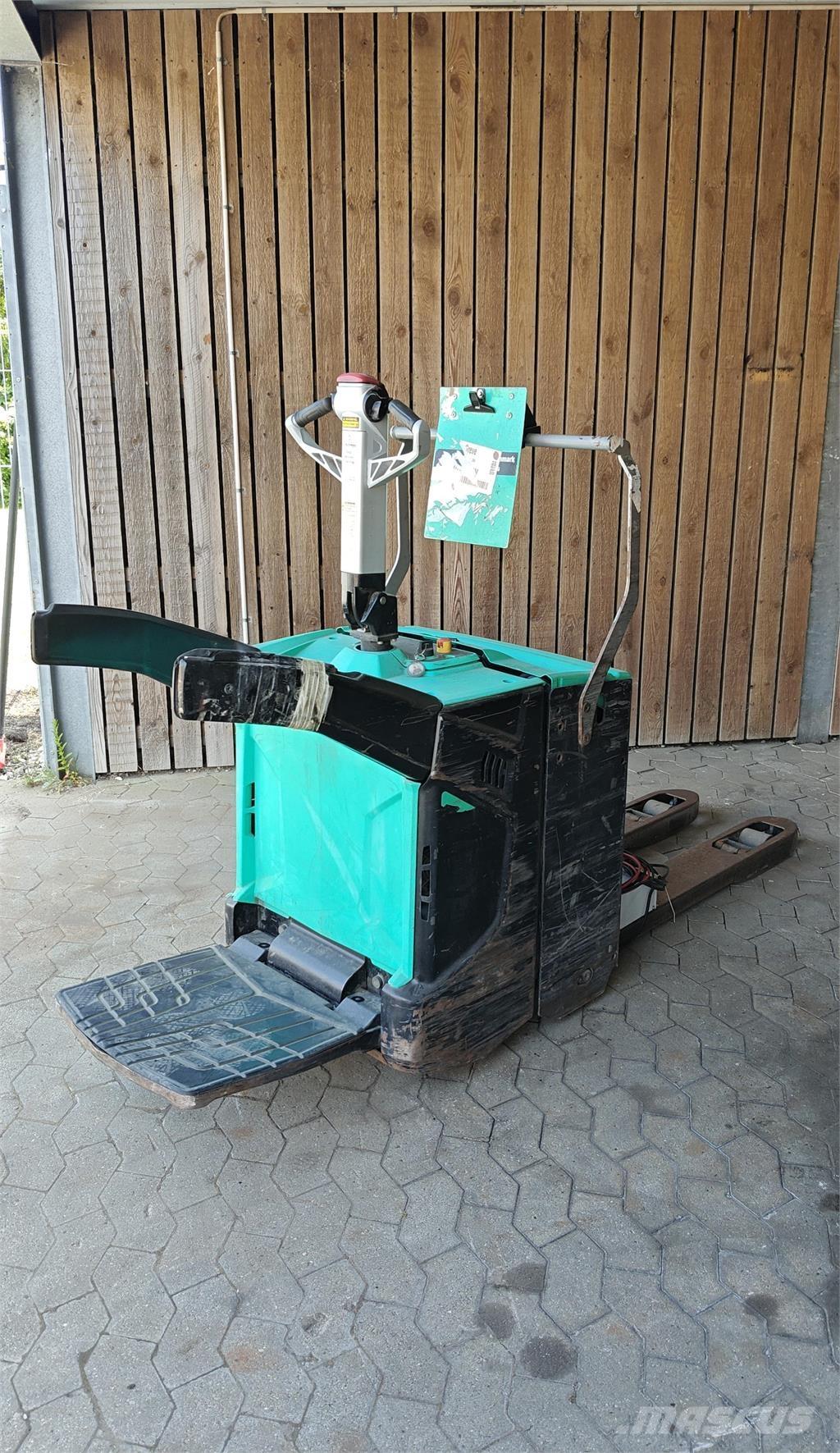 Mitsubishi PBV20N2 Chariot élévateur plateforme