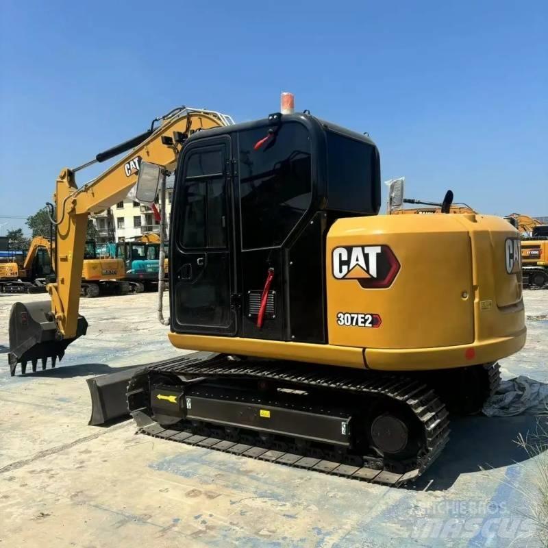 CAT 307E Pelle sur chenilles