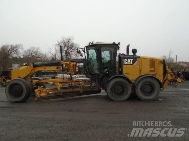 CAT 140 M 2 AWD Niveleuse