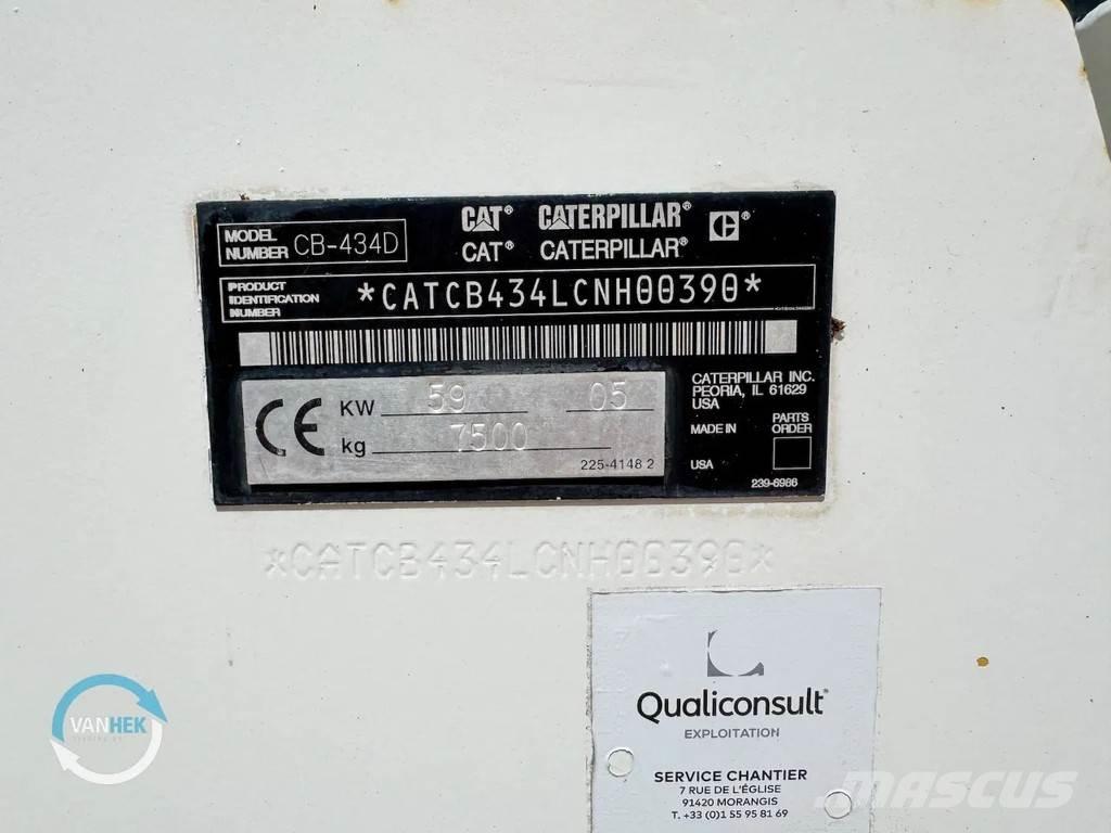 CAT CB434D Rouleaux tandem