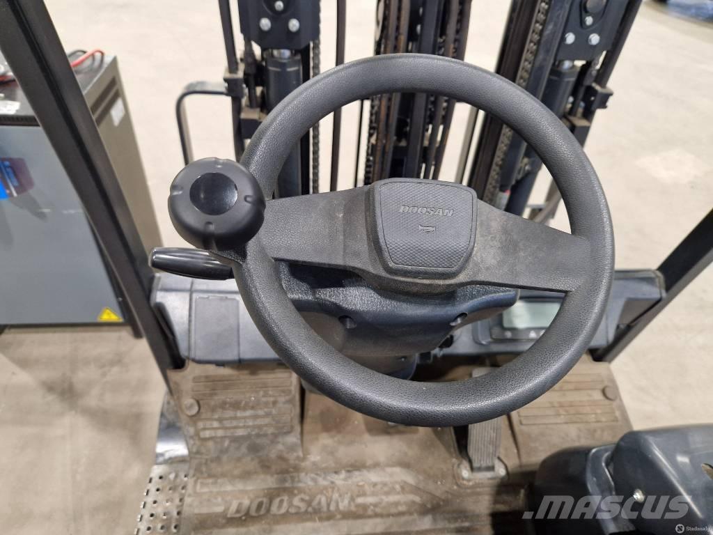 Doosan B 15 T-7P Chariots élévateurs électriques