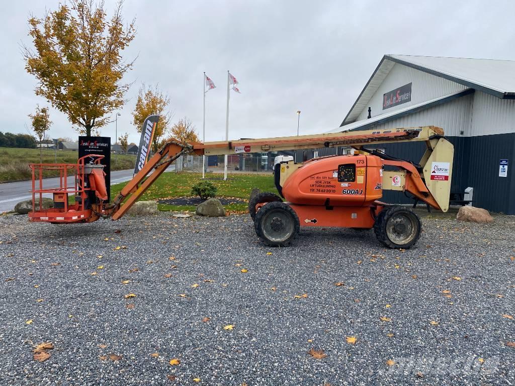JLG 600 AJ Nacelles articulées