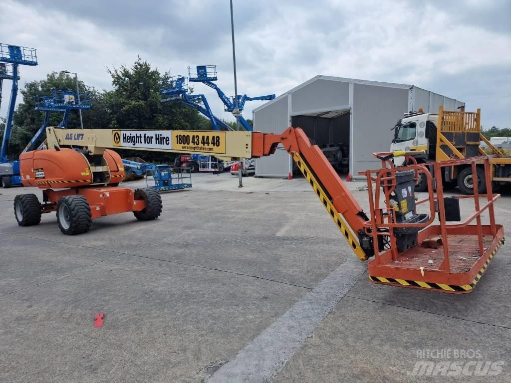 JLG 860 SJ Nacelles télescopiques
