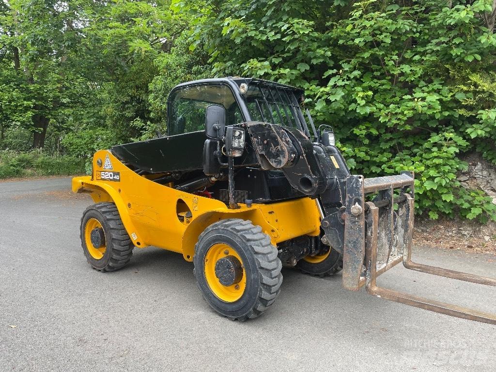 JCB 520-40 Chariot télescopique