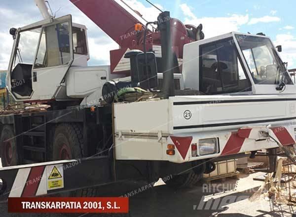 PPM ATT 400 Grues tout terrain