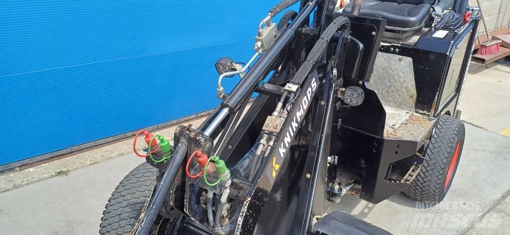 Knikmops KM 100 Chargeuse sur pneus