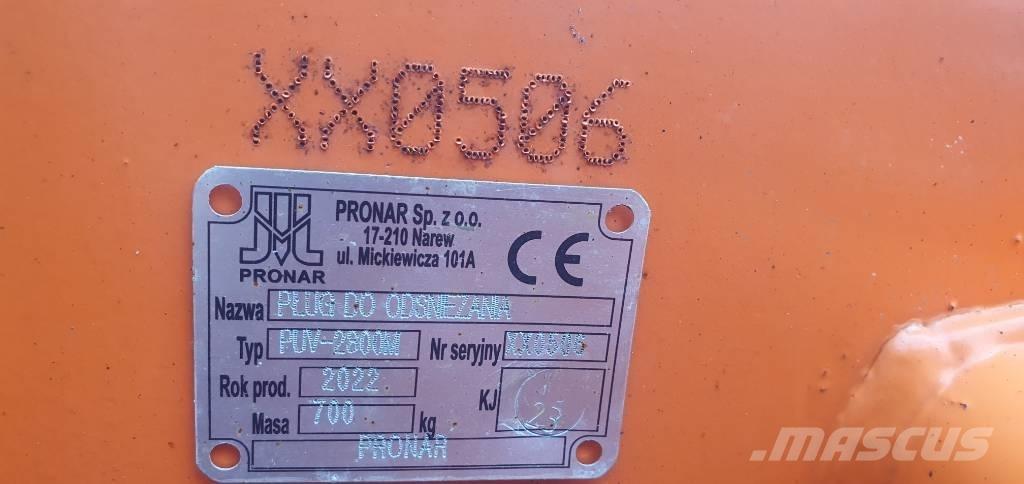 Pronar PUV 2800 M Chasse neige